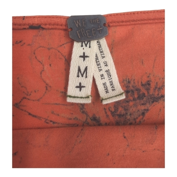 Free People We The Free Top Birds of Paradise Floral Bohochic Bell Sleeve Med - Picture 4 of 9